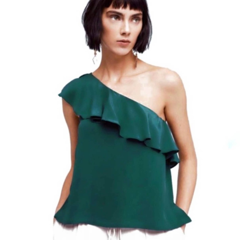 Maeve One-Shoulder Ruffle Top in Dark Blue/Green